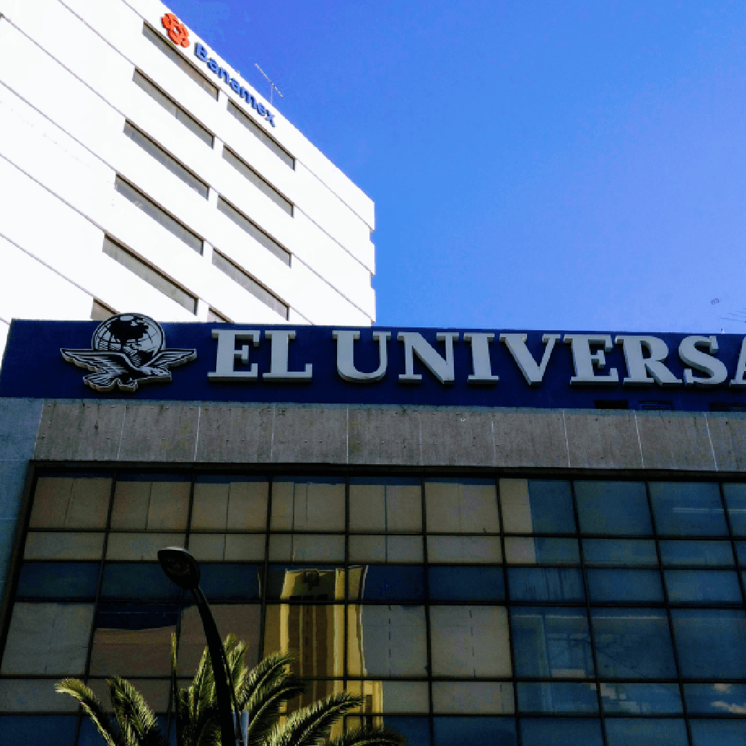 el universal cliente y caso de éxito de attach group