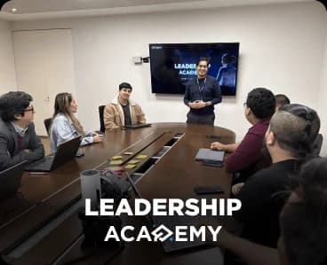 programa leadership academy de attach group